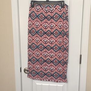 Midi pencil skirt